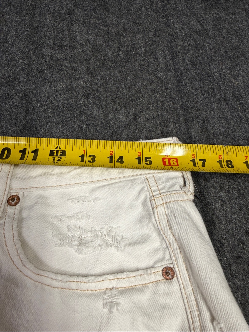 American Eagle Outfitters White Distressed Denim Shorts - Picture 6 of 6